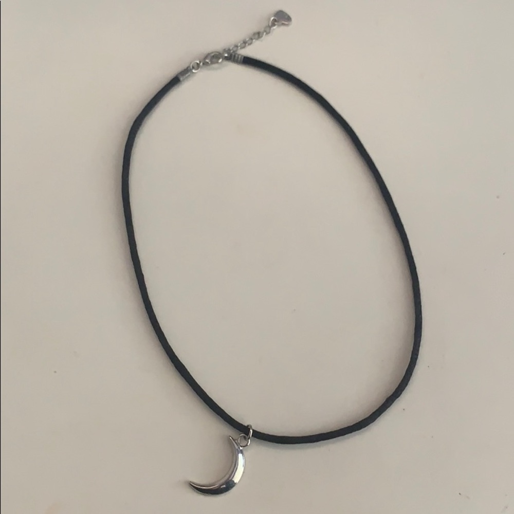 Crescent Moon chocker